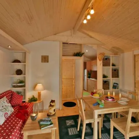 Chalet 4 Etoiles - Piscine - Ef0Cca